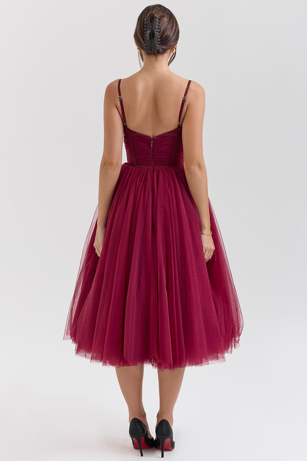 Robe de soirée dos nu à bretelles